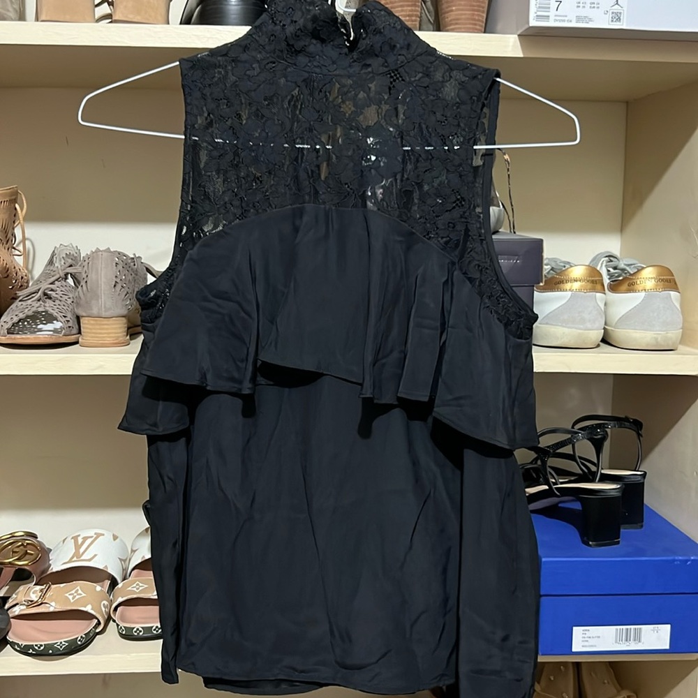 NWT Marie Oliver top size small